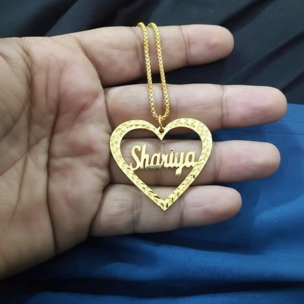 CUSTOMIZE  HEARTS LOCKET